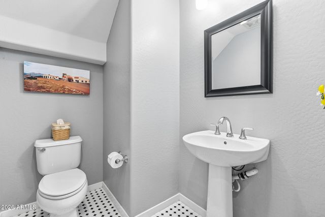 3935 E ROUGH RIDER Road 1244, Phoenix, AZ 85050