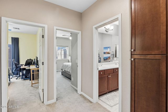 3935 E ROUGH RIDER Road 1244, Phoenix, AZ 85050