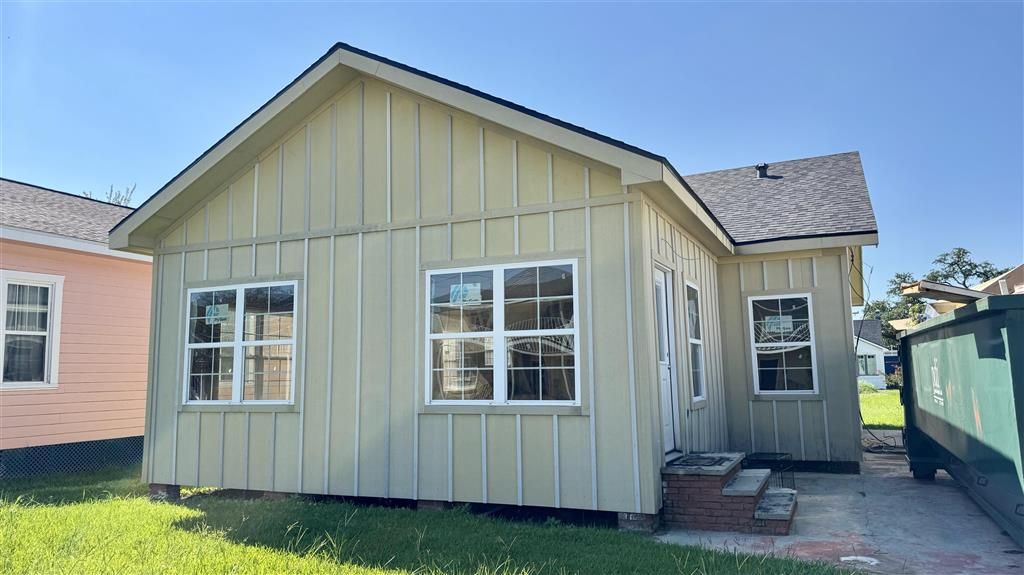 716 Clarence Street, Lake Charles, LA 70601