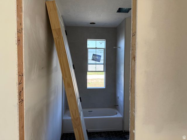 461 W SUMMERHILL LN, Centerville, UT 84014