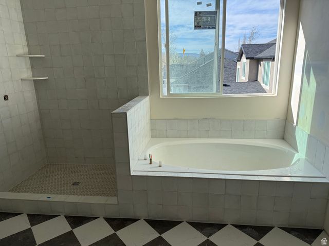 461 W SUMMERHILL LN, Centerville, UT 84014