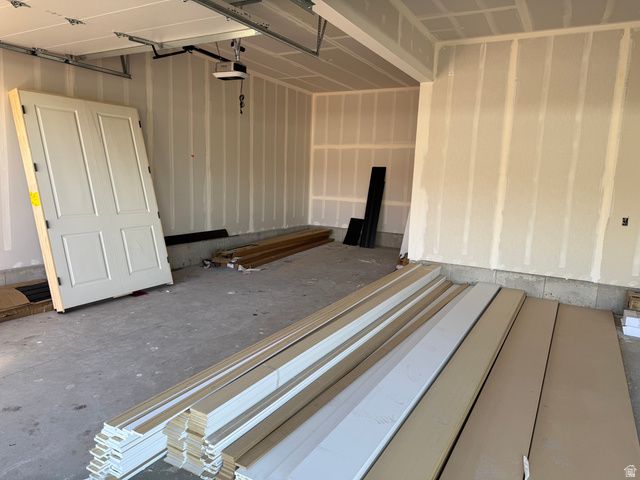 461 W SUMMERHILL LN, Centerville, UT 84014