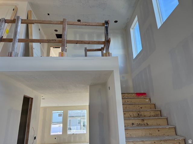 461 W SUMMERHILL LN, Centerville, UT 84014