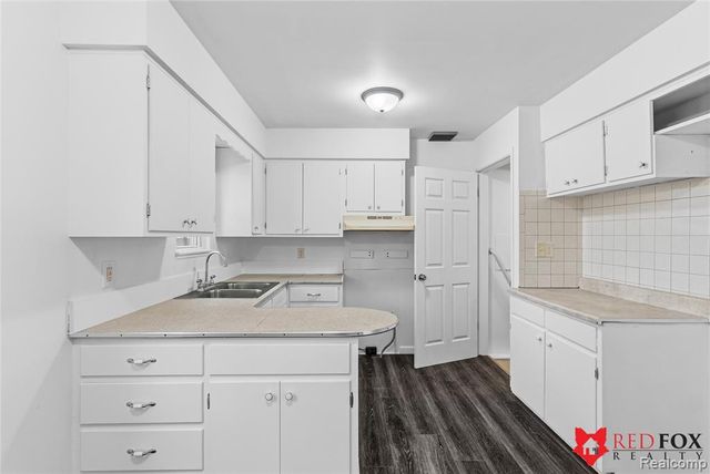 713 Leland Street, Flint, MI 48507