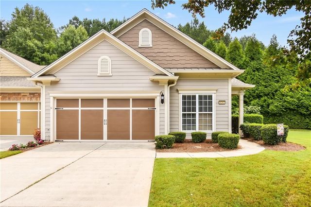 6243 Longleaf Drive, Hoschton, GA 30548
