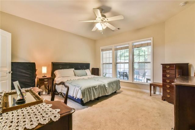 6243 Longleaf Drive, Hoschton, GA 30548