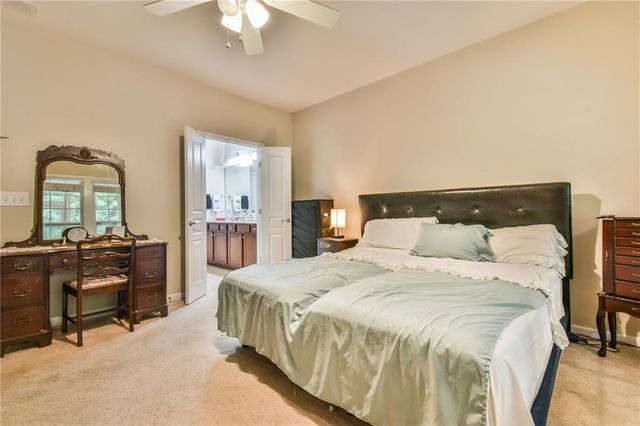6243 Longleaf Drive, Hoschton, GA 30548