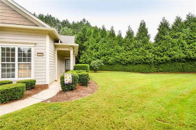 6243 Longleaf Drive, Hoschton, GA 30548