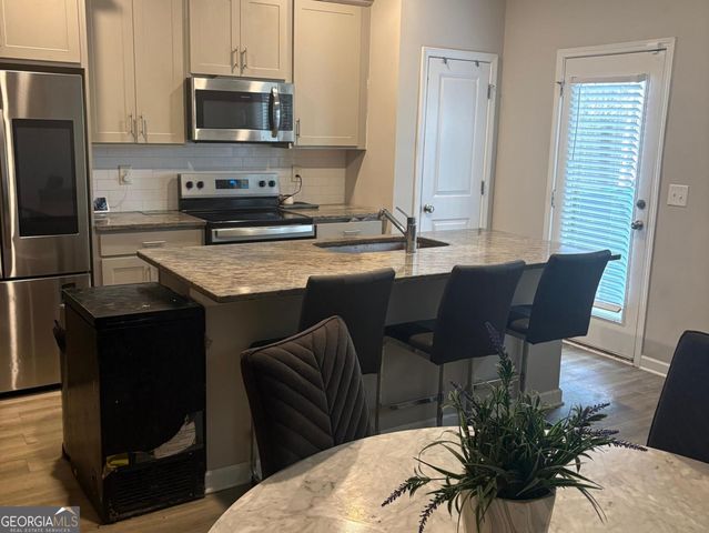 6182 Redan Overlook, Lithonia, GA 30058