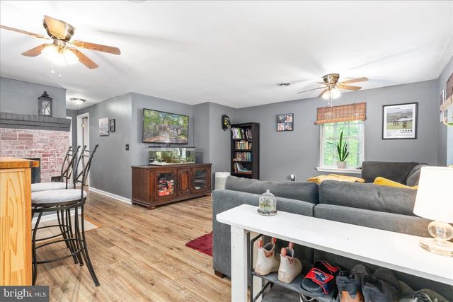 156 GERONIMO TRL, Winchester, VA 22602