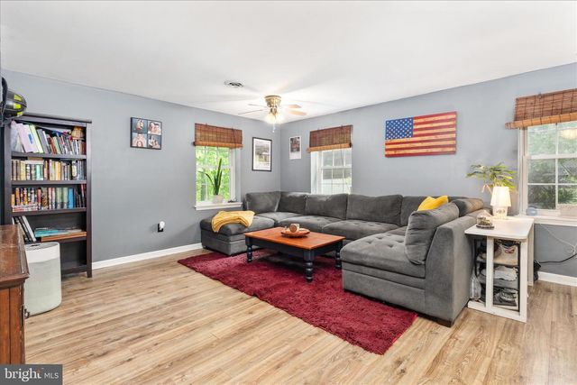 156 GERONIMO TRL, Winchester, VA 22602