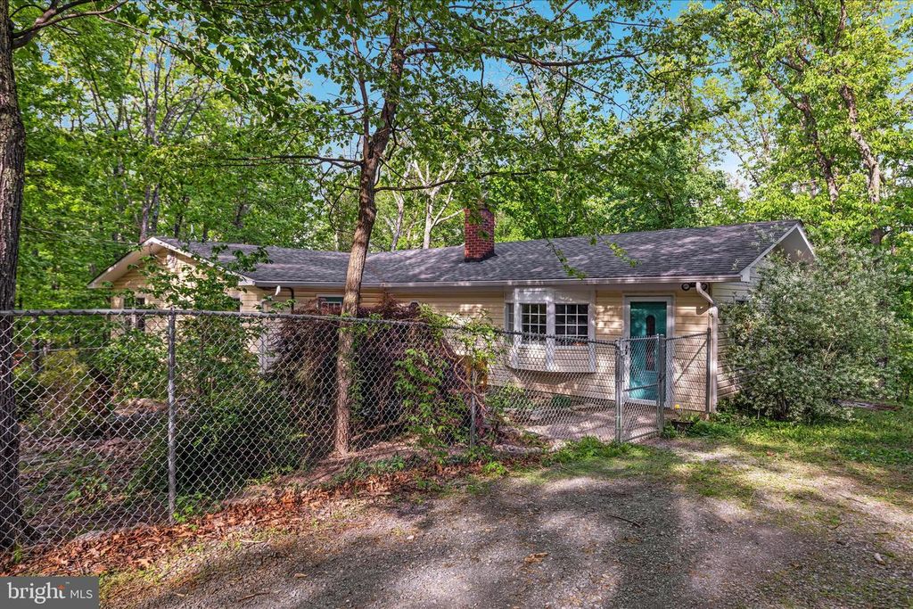 156 GERONIMO TRL, Winchester, VA 22602