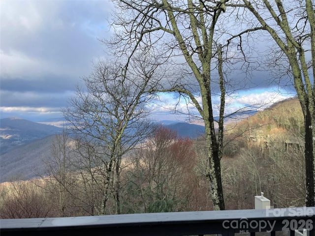 133 Club House Drive 4B, Burnsville, NC 28714