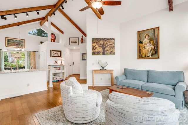 133 Club House Drive 4B, Burnsville, NC 28714