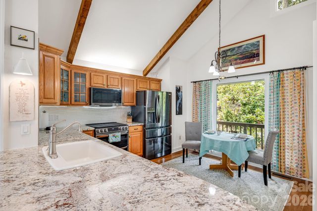 133 Club House Drive 4B, Burnsville, NC 28714