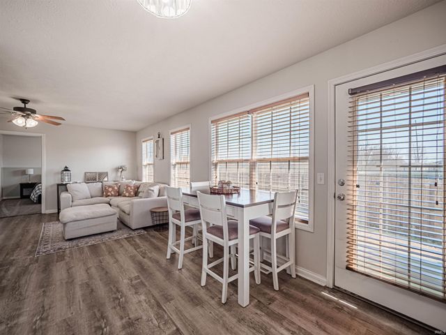 4717 Erinwood Court, Evansville, IN 47725