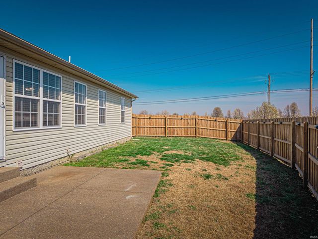 4717 Erinwood Court, Evansville, IN 47725