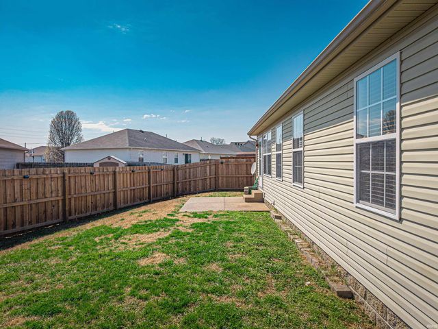 4717 Erinwood Court, Evansville, IN 47725