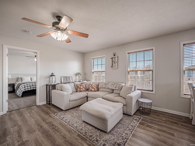 4717 Erinwood Court, Evansville, IN 47725