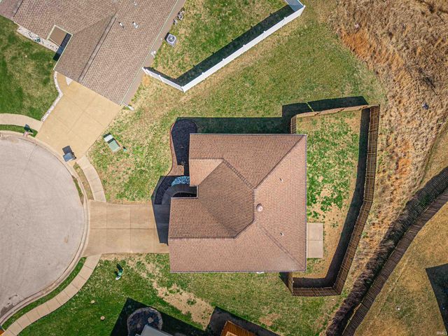 4717 Erinwood Court, Evansville, IN 47725