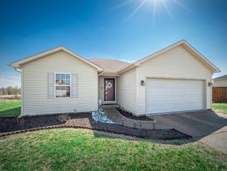 4717 Erinwood Court, Evansville, IN 47725