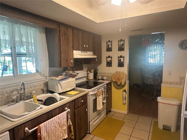 10061 SW 88TH COURT, Ocala, FL 34481