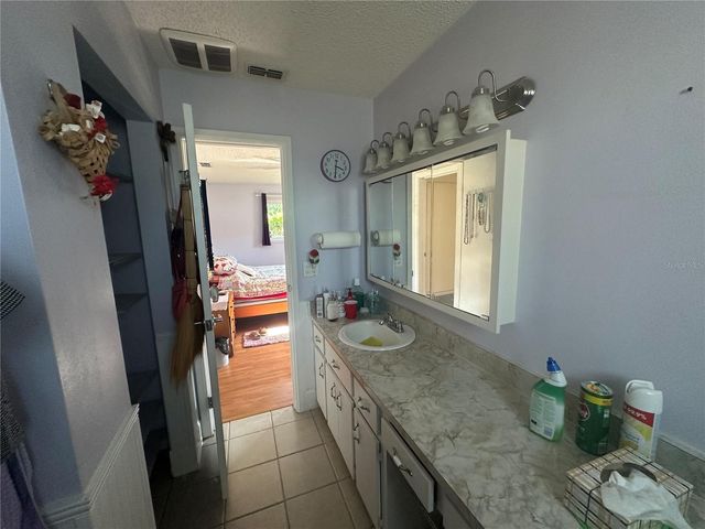10061 SW 88TH COURT, Ocala, FL 34481