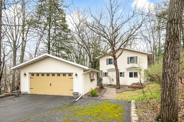 N4902 Peacock Lane, Green Lake, WI 54941