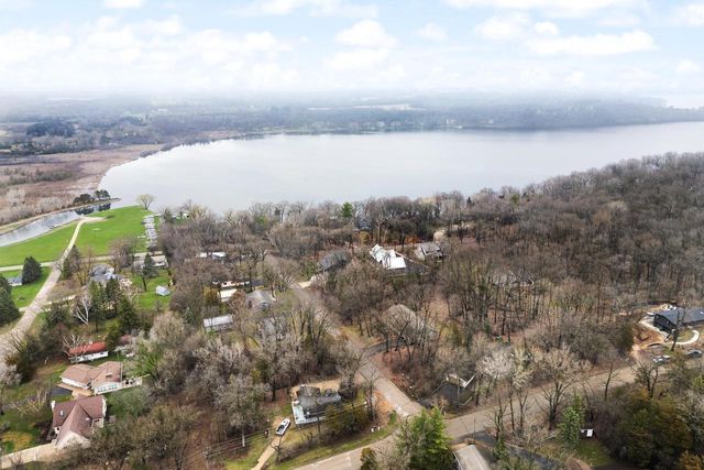 N4902 Peacock Lane, Green Lake, WI 54941