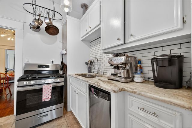 324 W Alabama Street, Houston, TX 77006