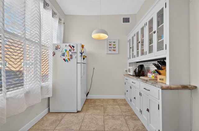 324 W Alabama Street, Houston, TX 77006