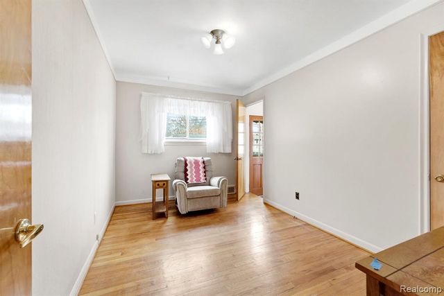 15225 Poplar Street, Southgate, MI 48195