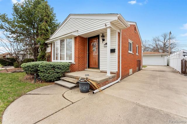 15225 Poplar Street, Southgate, MI 48195