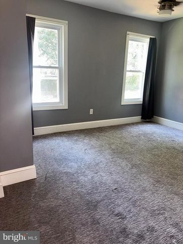 607 N BROOM ST, Wilmington, DE 19805