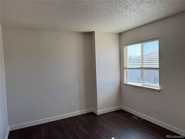 21480 E 42nd Ave, Denver, CO 80249