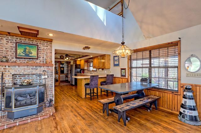 1444 Kelley Way, Hiawassee, GA 30546