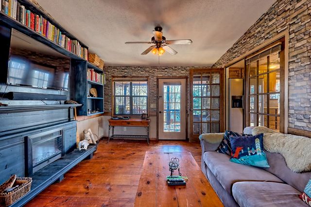 1444 Kelley Way, Hiawassee, GA 30546