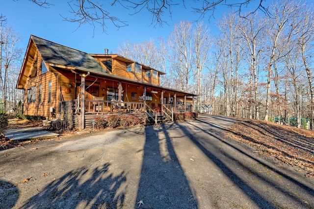 1444 Kelley Way, Hiawassee, GA 30546