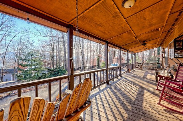 1444 Kelley Way, Hiawassee, GA 30546