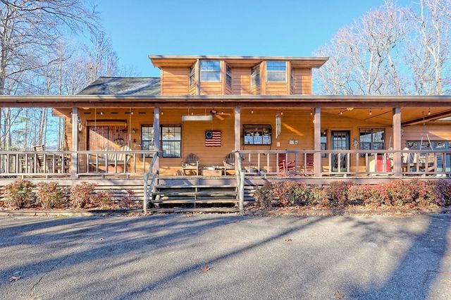 1444 Kelley Way, Hiawassee, GA 30546