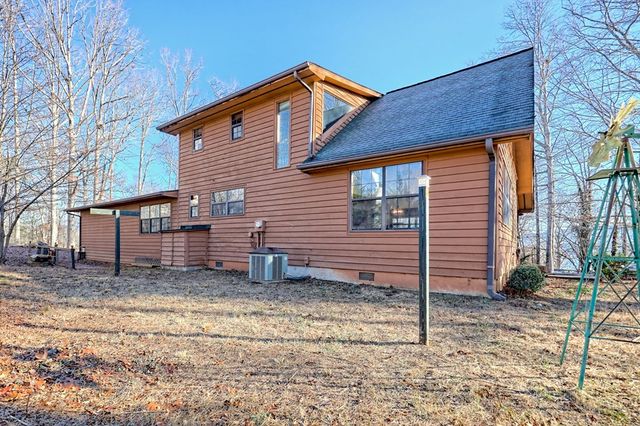 1444 Kelley Way, Hiawassee, GA 30546