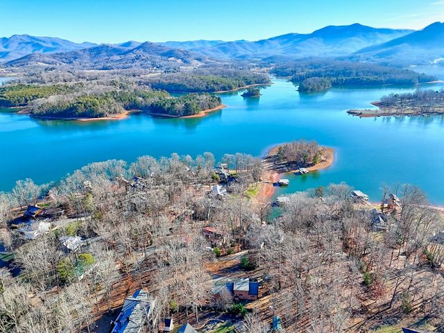 1444 Kelley Way, Hiawassee, GA 30546