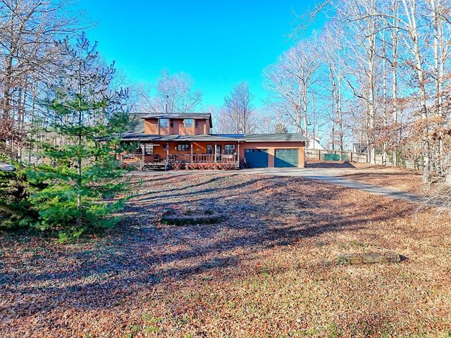 1444 Kelley Way, Hiawassee, GA 30546