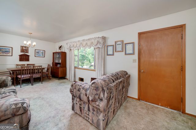 6056 Morrow Cove, Morrow, GA 30260