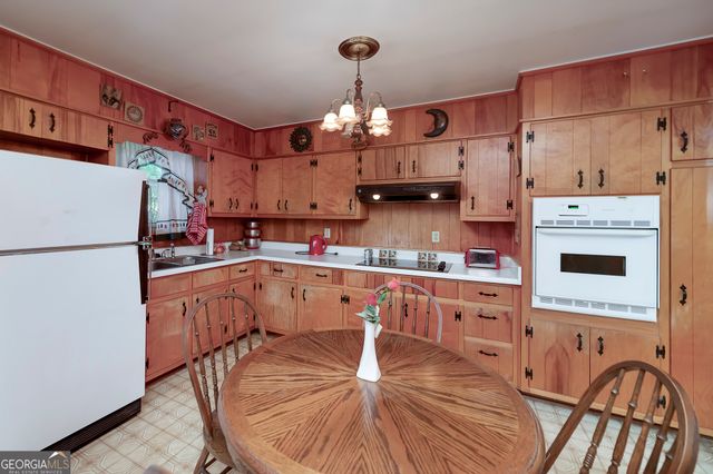 6056 Morrow Cove, Morrow, GA 30260