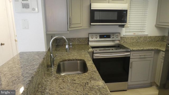 1007 SUMMERGLENN CT, Bowie, MD 20721