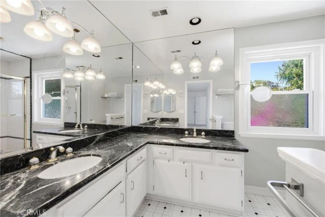 2284 Silver Spring, Westlake Village, CA 91361