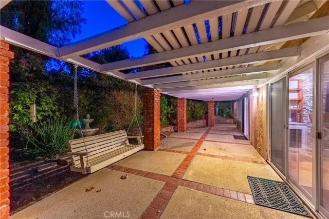 2284 Silver Spring, Westlake Village, CA 91361