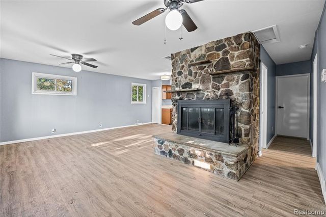 6220 Wertz, Davisburg, MI 48350