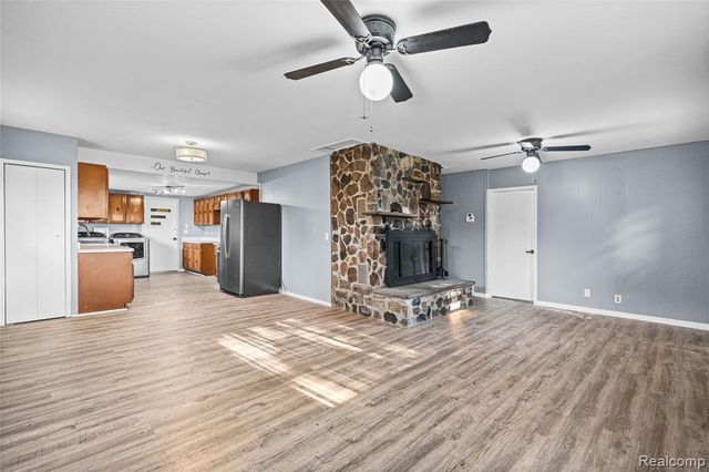 6220 Wertz, Davisburg, MI 48350